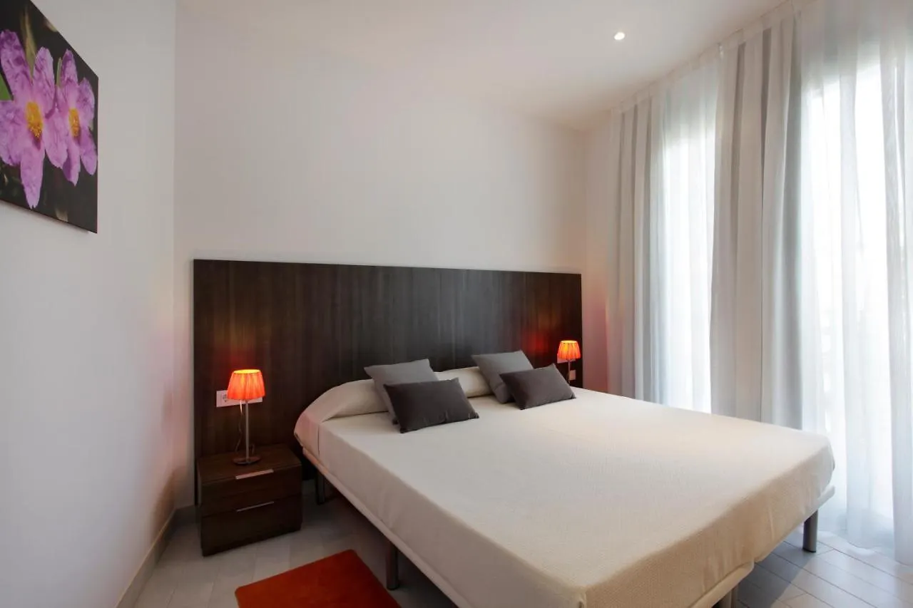 Fisa Rentals Les Corts Apartments Barcelona