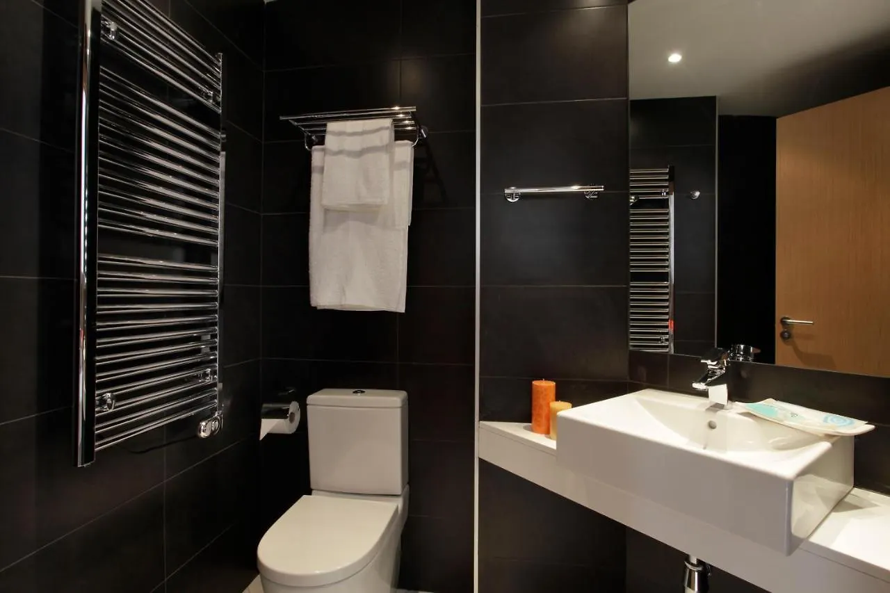 Fisa Rentals Les Corts Apartments Barcelona