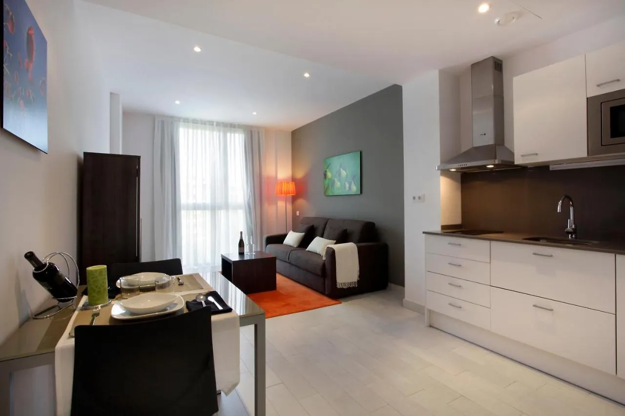 Fisa Rentals Les Corts Apartments Barcelona 0*,