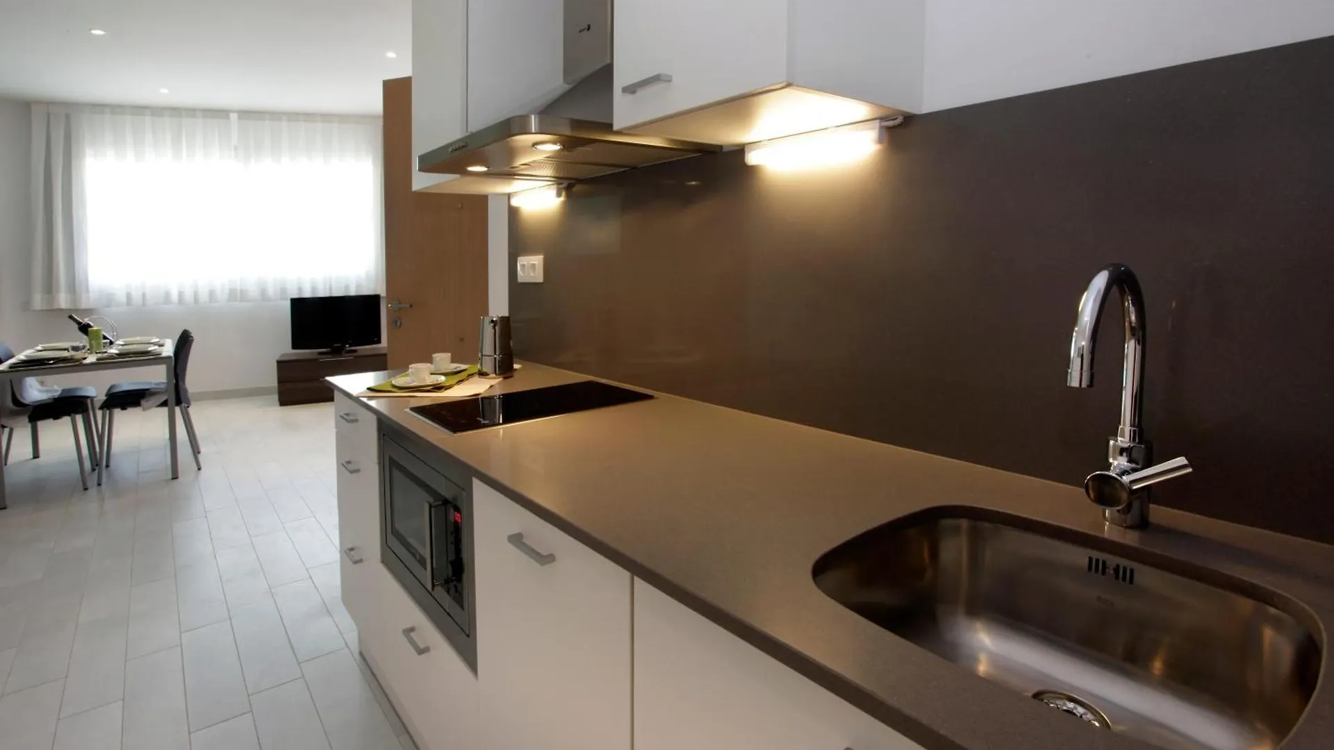 Fisa Rentals Les Corts Apartments Barcelona 0*,  Spanien