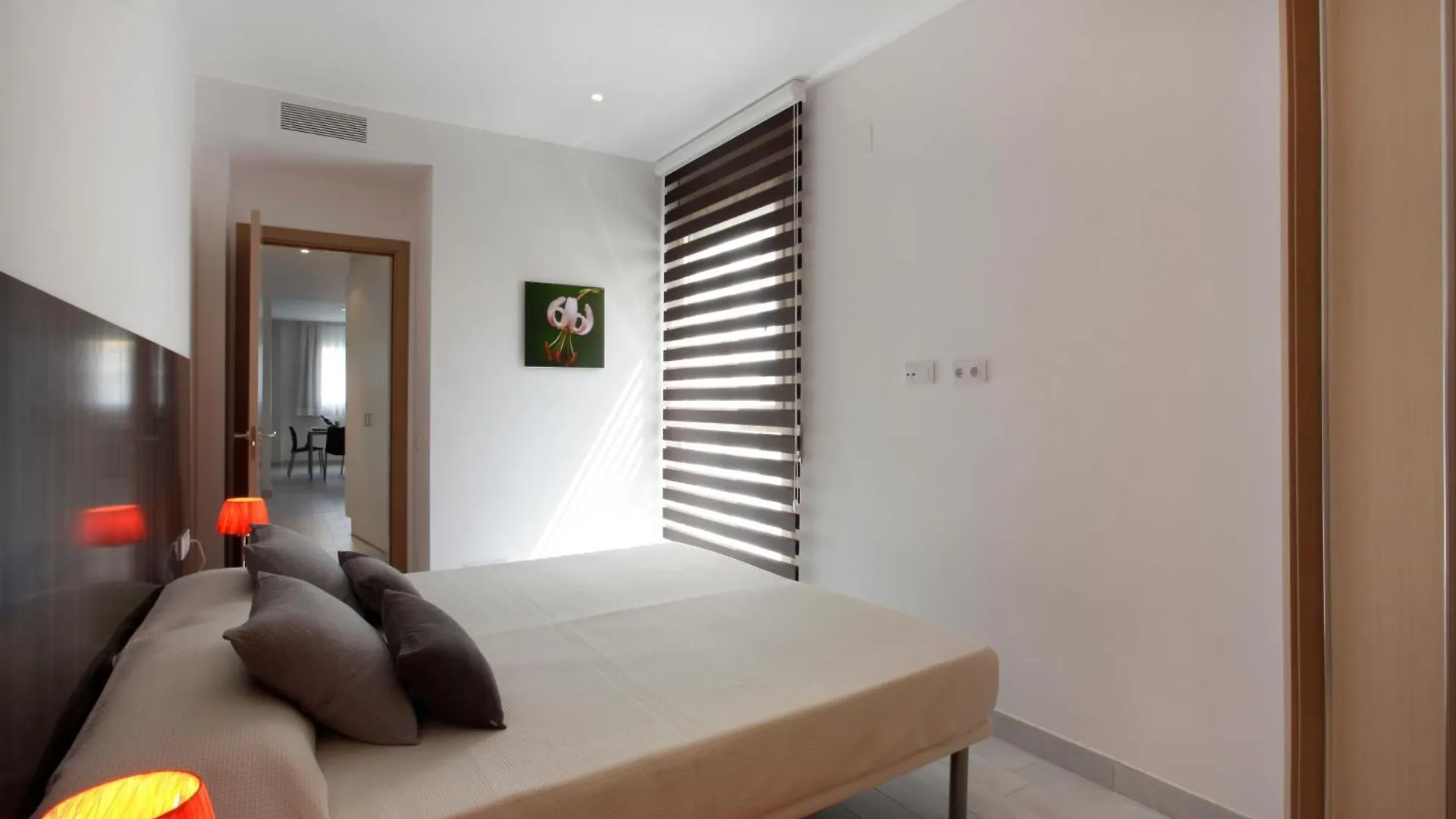 Fisa Rentals Les Corts Apartments Barcelona
