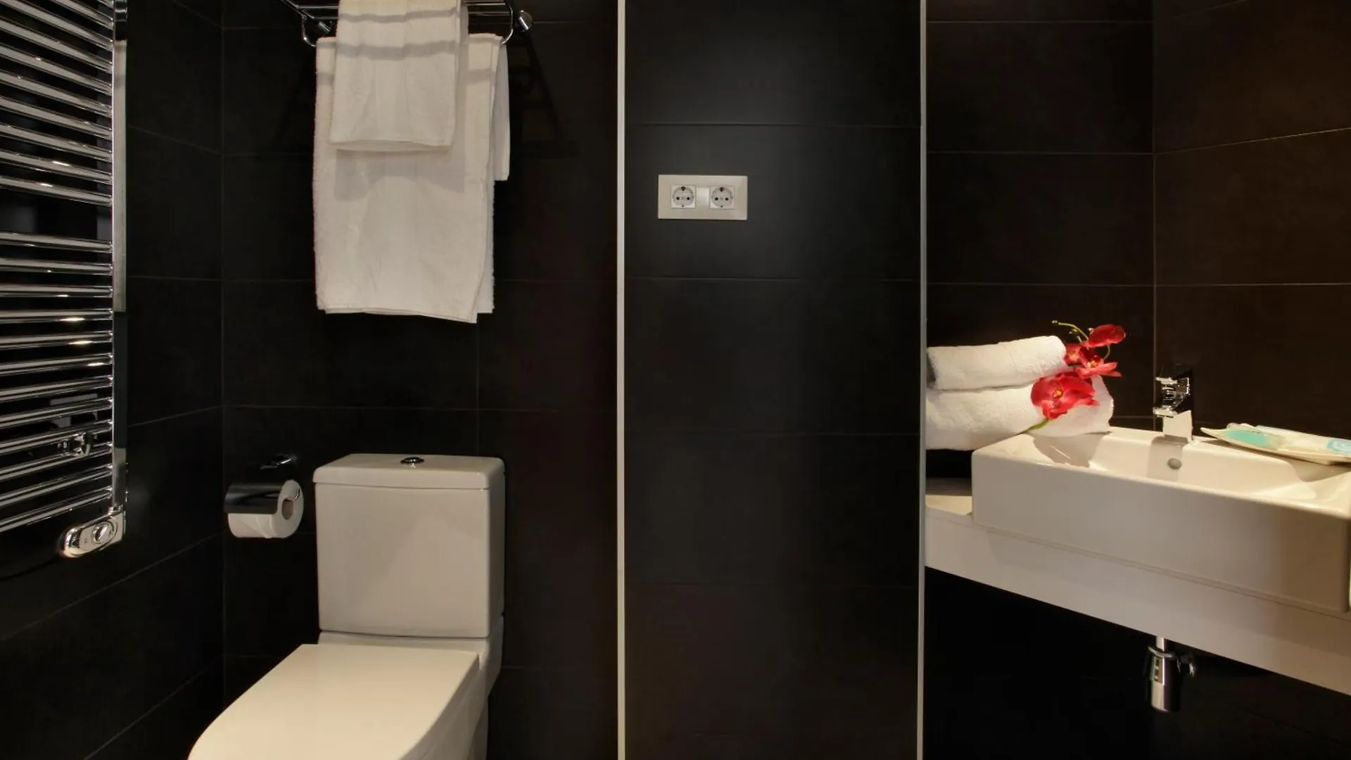 Fisa Rentals Les Corts Apartments Barcelona