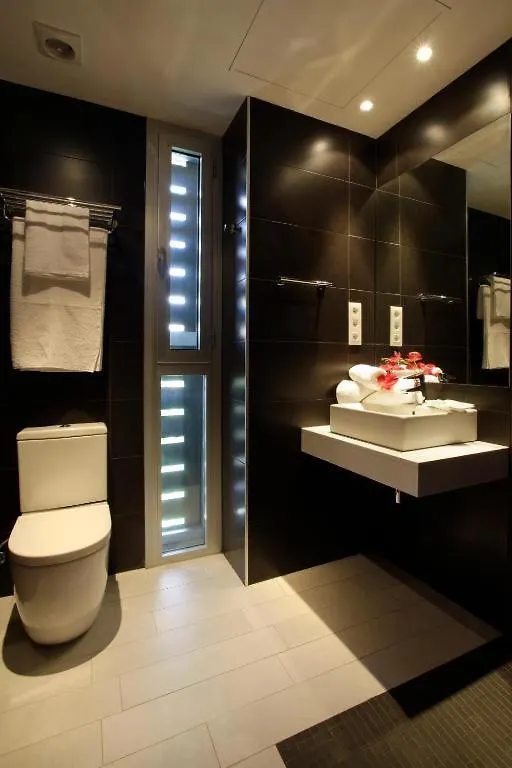 Fisa Rentals Les Corts Apartments Barcelona Spanien