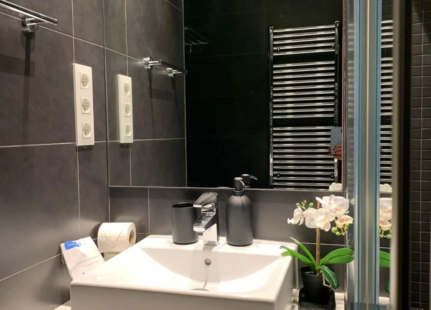 Fisa Rentals Les Corts Apartments Barcelona