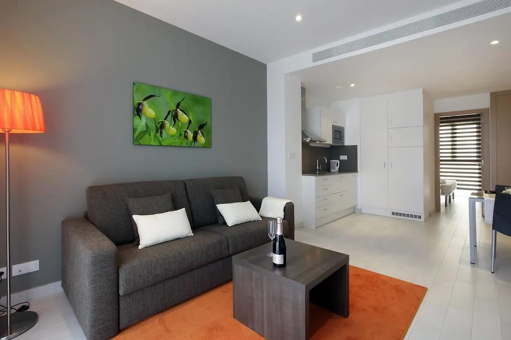 Fisa Rentals Les Corts Apartments Barcelona Spanien